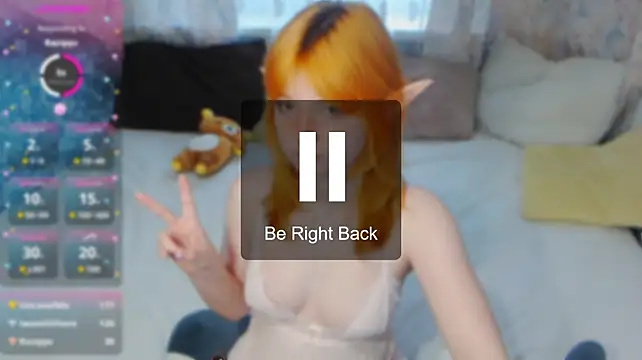 RinaMay18 webcam