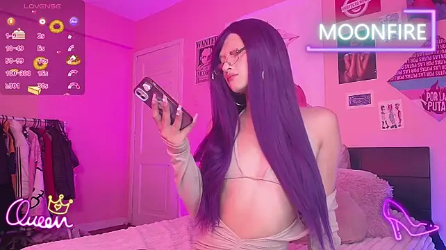 moonfiredancer webcam