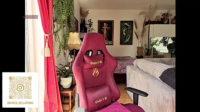 Shomariviita - Trans webcam sex chat