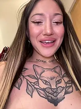 SaintSquirt live cam on StripChat