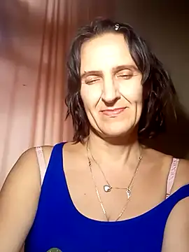 Alene_Lorrie live cam on StripChat