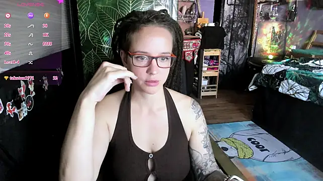 LisaFoxy_y live cam on StripChat