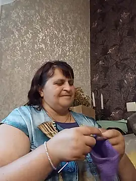 LisichkaOksana live cam on StripChat