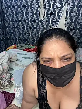 BarbieJasmine live cam on StripChat