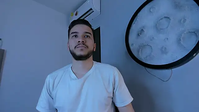 mike_257 webcam