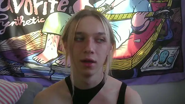 icebenz live cam on StripChat