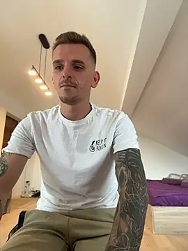 huge_cock22cm (Ask my age) - Let's have fun