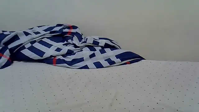 Just_Karu webcam