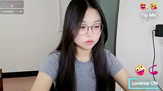 Jiujiu49 webcam