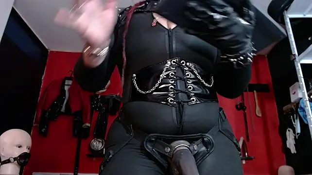 Miss_Mirandaa live webcam