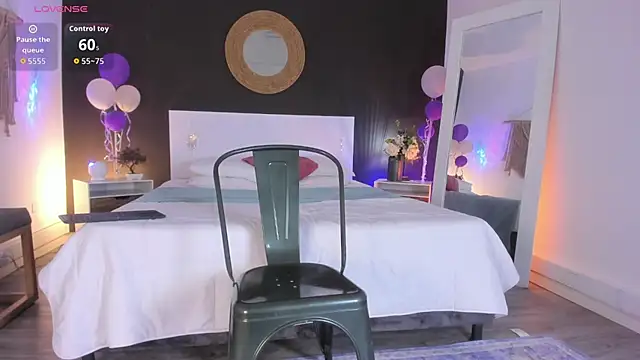 VioletPaket live sex cam
