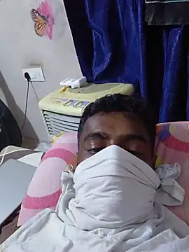7inchofmaddness webcam