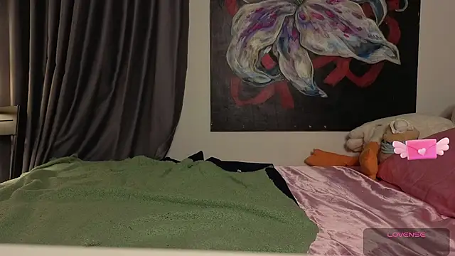 SophieTrner webcam