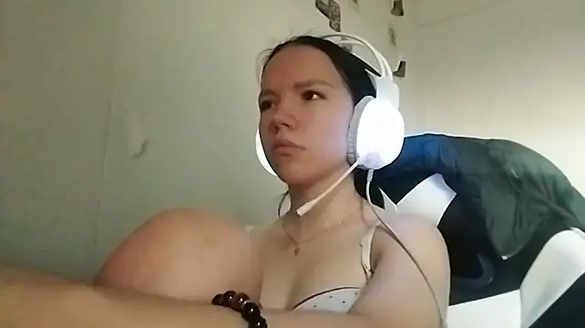 TommyeRodeen live sex cam