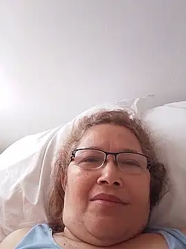 Cessi50 live cam on StripChat
