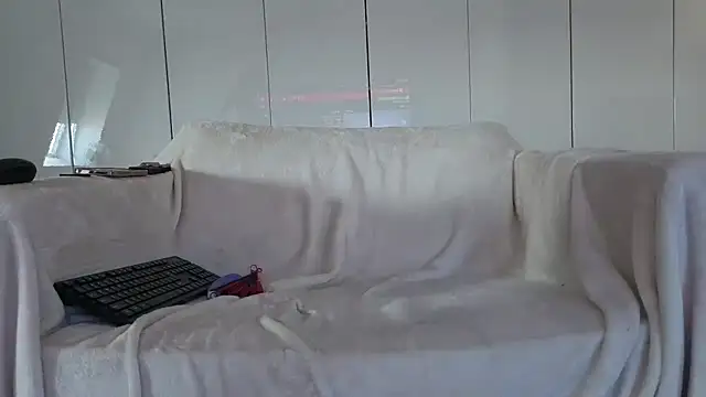 Zoe_Fisher webcam