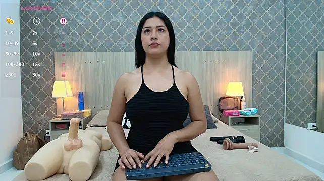 martina_ayala webcam