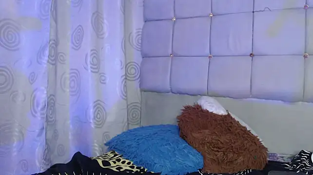 charlotte_brawn webcam