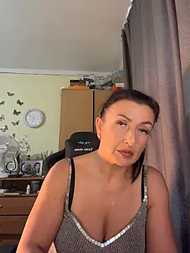 Hotangel75 webcam