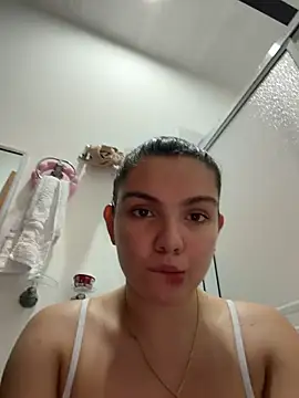 Eva_stark10 live cam on StripChat
