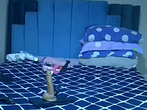 melanin_moon webcam
