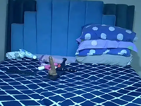 melanin_moon webcam