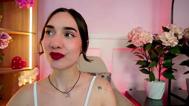 ZoeBelmont webcam
