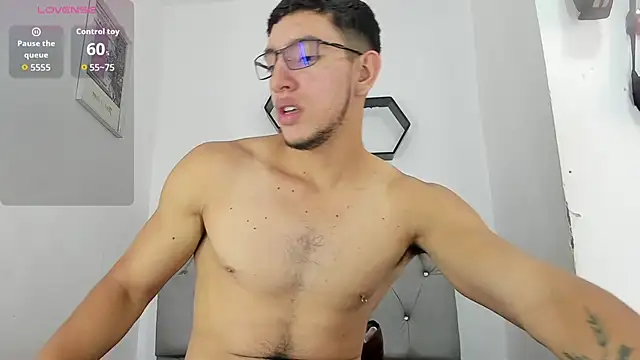 JohnnWolf webcam