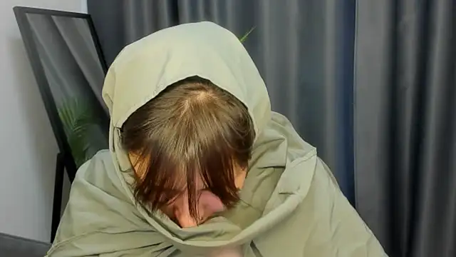 NikkiSummer webcam