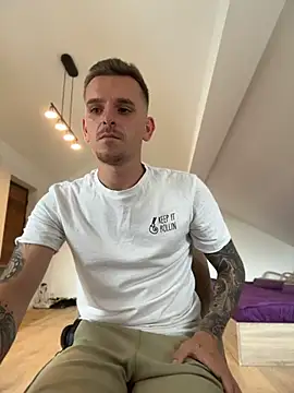 Huge_cock22cm webcam