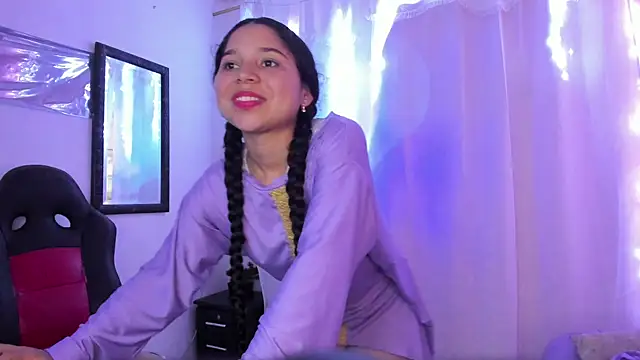 Milly-Way live cam on StripChat