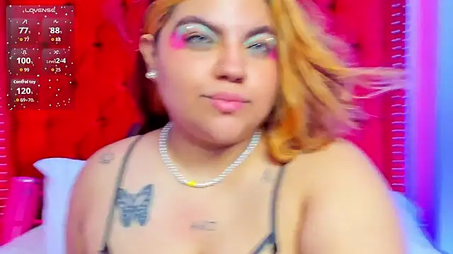 SunnyHoney_ live cam on StripChat