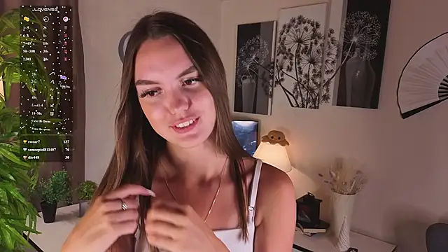 Nicole_Keller live cam on StripChat