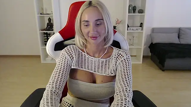 Model: Blondie_VIP