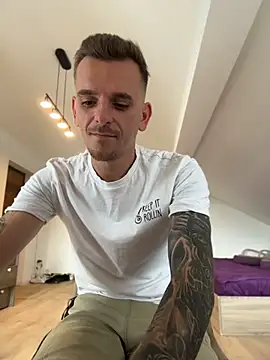 Huge_cock22cm avatar