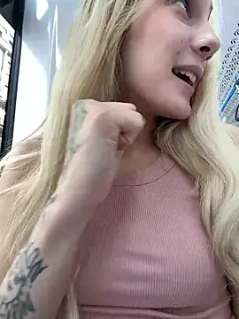 Pink_Kiss webcam