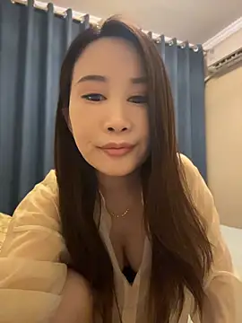 xiaoyan-888 webcam