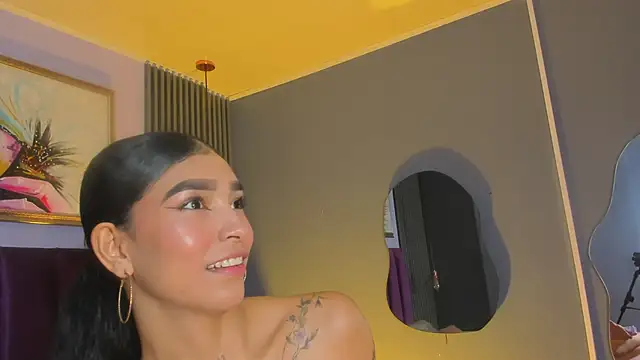 LauraAristizabal webcam
