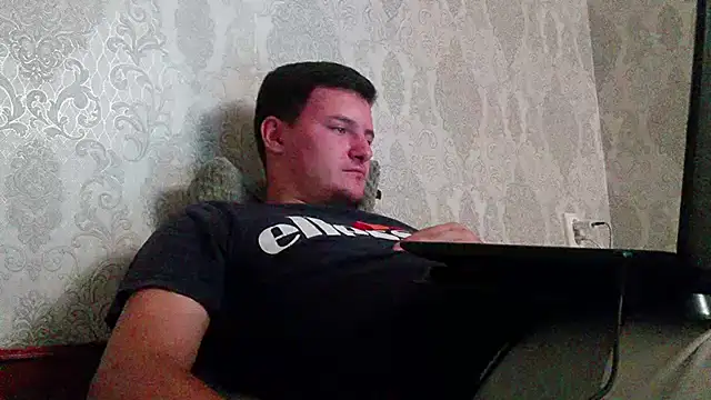 miki_lav1 webcam