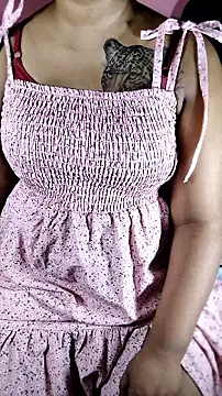 Sexy-Monikaa live cam