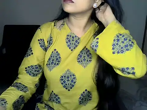 suhana-singh live cam