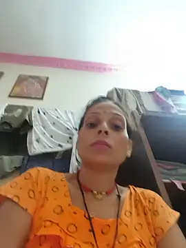 Sexy-Suhani2