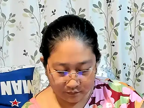 CHUBBY_ANGEL09 webcam