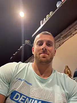 Johnytrain webcam