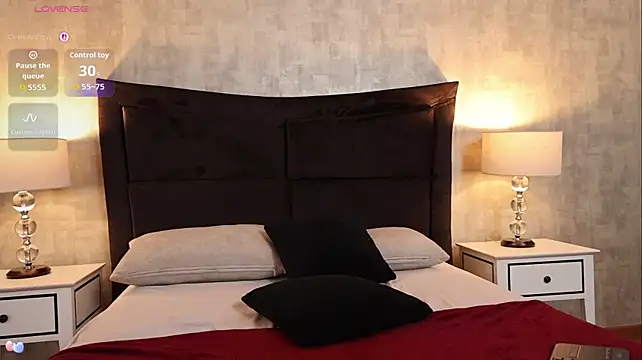 Elle_Lee_