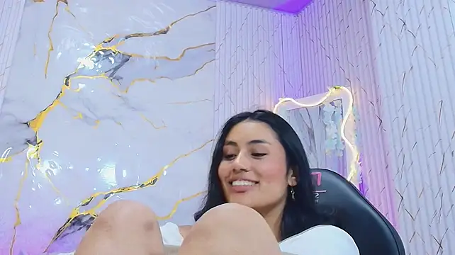 PEACHY_TAY webcam