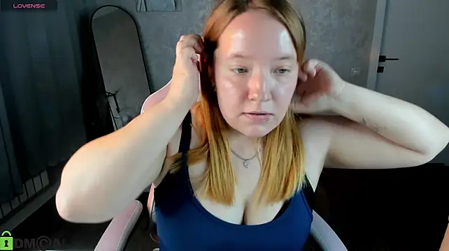 Sophia_Millery webcam