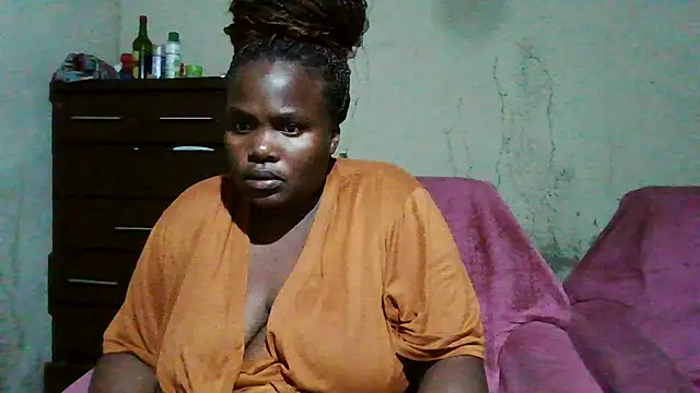 sexybigboobz webcam