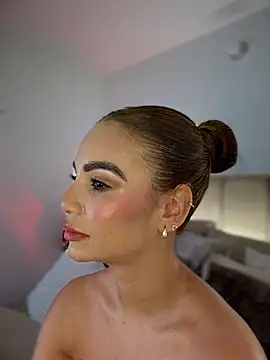 Lia_Brooks