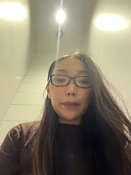 trytomakememoam webcam